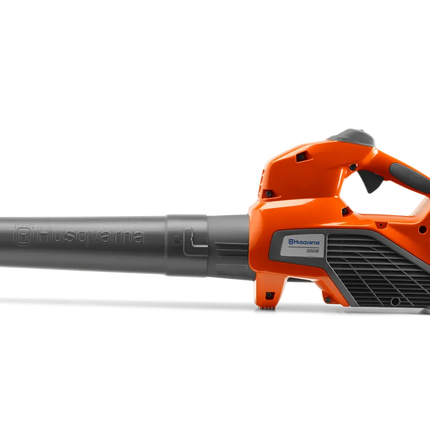 Моторна метла Husqvarna 320iB