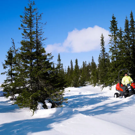 Самоходна косачка с преден косилен апарат HUSQVARNA P 525D