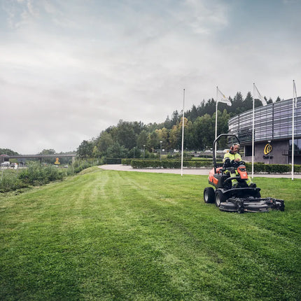 Самоходна косачка с преден косилен апарат HUSQVARNA P 520DX