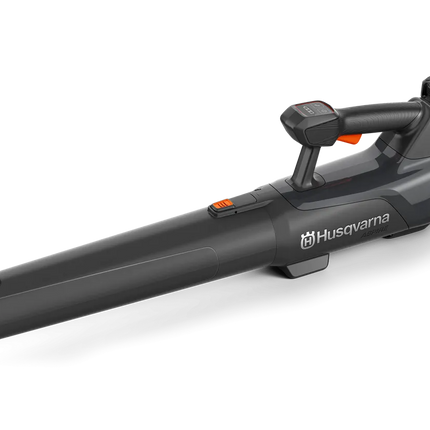 Моторна метла Husqvarna Aspire™ B8X-P4A с батерия и зарядно