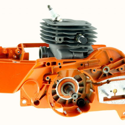 Комплект картер+цилиндър Аналог Husqvarna 362, 365, 371, 372