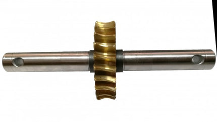 Зъбно колело от бронз с вал за мотофреза / мотокултиватор Szentkiraly, Bronto, Dragon 1:24